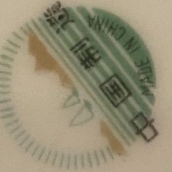 (7) Dessert Plates, 7-1/2" diameter, Floral Design, Silver Rim - Picture 3 of 3